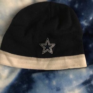 Cowboys beanie apparel for women or men never worn